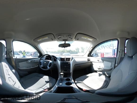 ✅ 2011 Chevrolet Traverse 1LT • VIN: 1GNKVGED2BJ113399 • Lot: 43049220. Listed on IAAI with 149,156 mi. Free auction sales archive from the USA and detailed vehicle history report at DreamBid. Image 18.