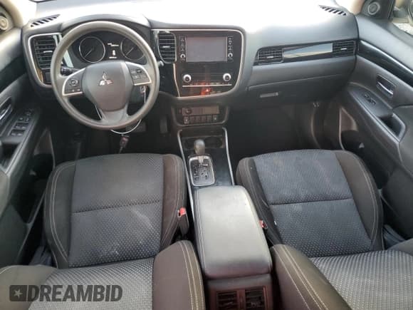 ✅ 2020 Mitsubishi Outlander ES • VIN: JA4AD2A33LZ033775 • Lot: 89507755. Listed on Copart with 109,154 mi. Free auction sales archive from the USA and detailed vehicle history report at DreamBid. Image 8.