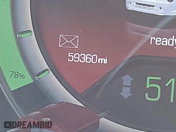 ✅ 2014 FIAT 500e • VIN: 3C3CFFGE6ET228311 • Lot: 41768959. Wystawiony na IAAI z przebiegiem 59 360 mil. Bezpłatny archiwum sprzedaży aukcyjnych z USA i szczegółowy raport historii pojazdu na DreamBid. Zdjęcie 12.