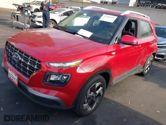 ✅ 2022 Hyundai Venue Limited • VIN: KMHRC8A37NU186346 • Lot: 42386092. Listed on IAAI with 27,126 mi. Free auction sales archive from the USA and detailed vehicle history report at DreamBid. Image 18.