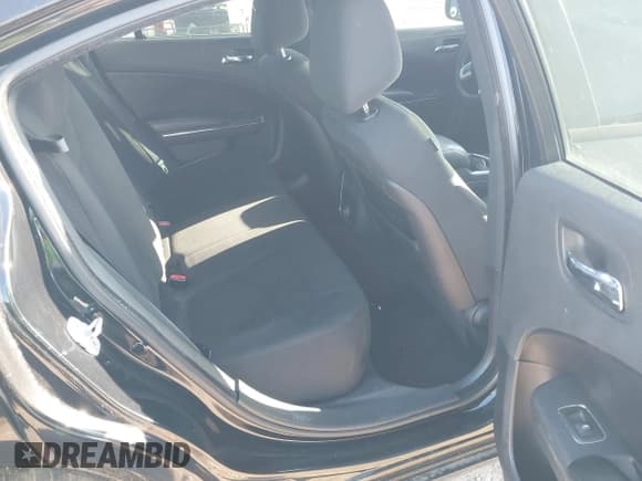 ✅ 2012 Dodge Charger SE • VIN: 2C3CDXBG7CH300367 • Lot: 41254972. Wystawiony na IAAI z przebiegiem 165 281 mil. Bezpłatny archiwum sprzedaży aukcyjnych z USA i szczegółowy raport historii pojazdu na DreamBid. Zdjęcie 8.