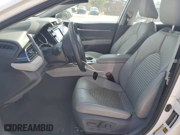 2020 Toyota Camry Hybrid SE с VIN 4T1G31AK2LU522276, выставлен на аукционе Copart как лот 86307915 с пробегом 125 899 миль миль и Чистый • Clean title. История ставок и продаж доступна на DreamBid. Изображение 7.