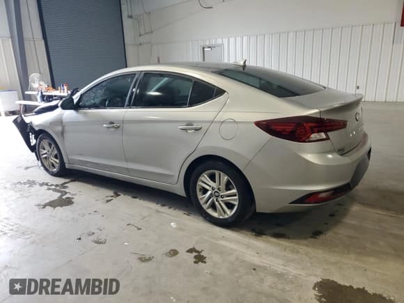 ✅ 2020 Hyundai Elantra Value Edition • VIN: 5NPD84LF7LH551440 • Lot: 86464525. Listed on Copart with 81,651 mi. Free auction sales archive from the USA and detailed vehicle history report at DreamBid. Image 2.