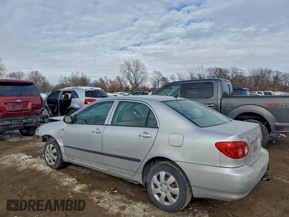 ✅ 2005 Toyota Corolla CE • VIN: 1NXBR32E35Z440041 • Лот: 95678665. Опубликован ранее на Copart с пробегом Не указан. Бесплатный доступ к архиву аукционных продаж из США и подробный отчёт об истории автомобиля на DreamBid. Изображение 2.