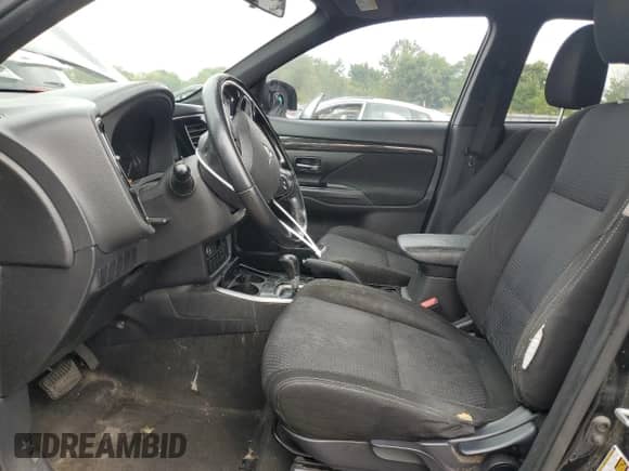 2018 Mitsubishi Outlander SE with VIN JA4AD3A36JZ018979, listed as a Copart auction lot 81616425 with 182,779 mi miles and Salvage title. Bid and sale history available at DreamBid. Image 7.