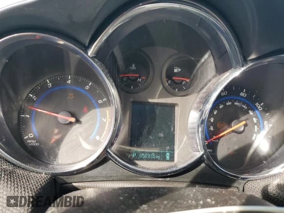 ✅ 2016 Chevrolet Cruze LT • VIN: 1G1PE5SB4G7217881 • Lot: 90037155. Listed on Copart with 50,935 mi. Free auction sales archive from the USA and detailed vehicle history report at DreamBid. Image 9.