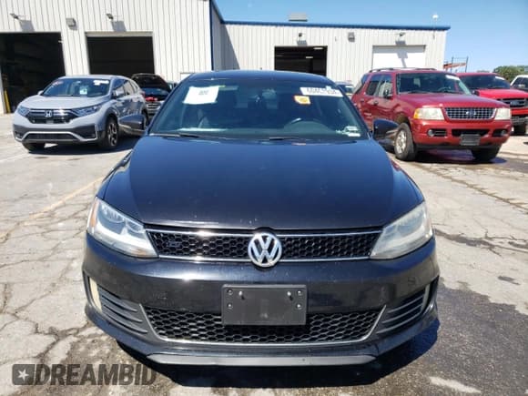 ✅ 2013 Volkswagen Jetta Autobahn • VIN: 3VW467AJ2DM265082 • Lot: 60463934. Listed on Copart with 214,483 mi. Free auction sales archive from the USA and detailed vehicle history report at DreamBid. Image 5.