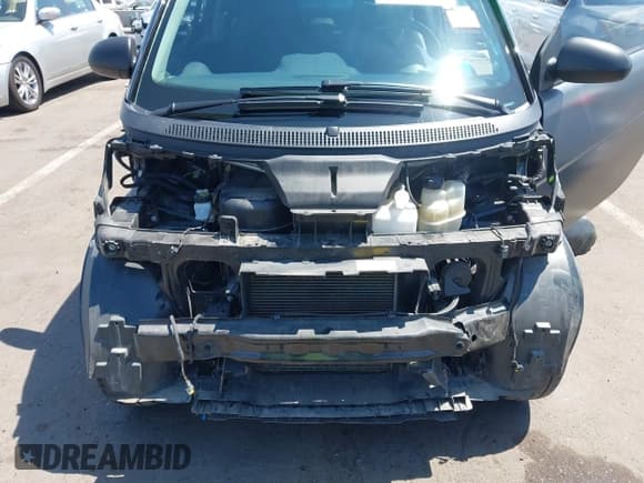 ✅ 2015 Smart fortwo Passion • VIN: WMEEJ3BA7FK798182 • Лот: 42767796. Опубликован ранее на IAAI с пробегом 42 361 миль. Бесплатный доступ к архиву аукционных продаж из США и подробный отчёт об истории автомобиля на DreamBid. Изображение 10.