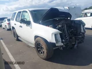 2013 Chevrolet Tahoe Commercial с VIN 1GNLC2E07DR273132, выставлен на аукционе IAAI как лот 43354815 с пробегом 133 140 миль миль и . История ставок и продаж доступна на DreamBid. Изображение 1.