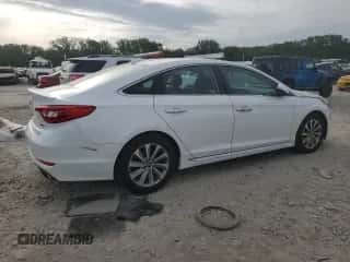 2015 Hyundai Sonata Sport with VIN 5NPE34AF3FH244471, listed as a Copart auction lot 70752385 with 110,628 mi miles and Salvage title. Bid and sale history available at DreamBid. Image 3.
