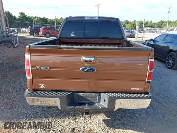 ✅ 2011 Ford F-150 XL • VIN: 1FTFW1EF9BFA30173 • Lot: 42780192. Listed on IAAI with 258,725 mi. Free auction sales archive from the USA and detailed vehicle history report at DreamBid. Image 17.