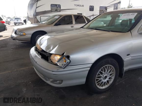 ✅ 1999 Toyota Avalon XL • VIN: 4T1BF18B6XU323129 • Lot: 43581308. Wystawiony na IAAI z przebiegiem 112 427 mil. Bezpłatny archiwum sprzedaży aukcyjnych z USA i szczegółowy raport historii pojazdu na DreamBid. Zdjęcie 6.