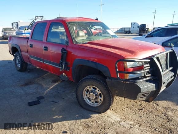 ✅ 2006 Chevrolet Silverado 2500HD LT1 • VIN: 1GCHK23D16F260761 • Lot: 41360432. Listed on IAAI with 327,569 mi. Free auction sales archive from the USA and detailed vehicle history report at DreamBid. Image 1.