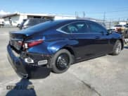 ✅ 2021 Lexus ES 300h Luxury • VIN: 58AEA1C17MU010072 • Lot: 81276425. Wystawiony na Copart z przebiegiem 26 447 mil. Bezpłatny archiwum sprzedaży aukcyjnych z USA i szczegółowy raport historii pojazdu na DreamBid. Zdjęcie 3.