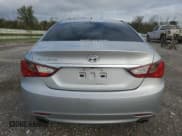 ✅ 2013 Hyundai Sonata SE • VIN: 5NPEC4AC6DH714026 • Lot: 72603954. Wystawiony na Copart z przebiegiem 111 772 mil. Bezpłatny archiwum sprzedaży aukcyjnych z USA i szczegółowy raport historii pojazdu na DreamBid. Zdjęcie 6.