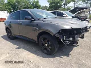 ✅ 2024 Dodge Hornet R/T Plus • VIN: ZACPDFDW4R3A08332 • Lot: 66996335. Wystawiony na Copart z przebiegiem 11 123 mil mil. Skorzystaj z bezpłatnego archiwum sprzedaży aukcyjnych z USA i zobacz szczegółowy raport historii pojazdu na DreamBid. Zdjęcie 4.