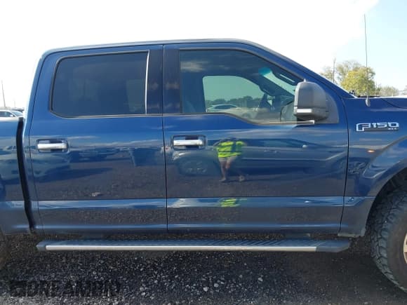 ✅ 2015 Ford F-150 XLT • VIN: 1FTEW1EF7FKD32697 • Лот: 43790689. Опубликован ранее на IAAI с пробегом 190 473 миль. Бесплатный доступ к архиву аукционных продаж из США и подробный отчёт об истории автомобиля на DreamBid. Изображение 13.
