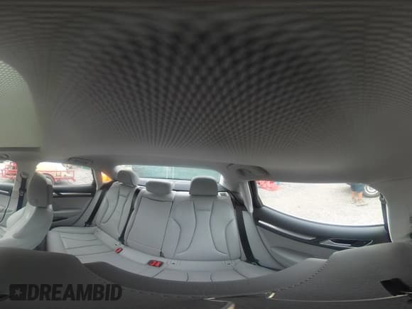 ✅ 2015 Audi A3 Premium Plus • VIN: WAUEFGFF9F1014231 • Лот: 42938746. Опубликован ранее на IAAI с пробегом 133 695 миль. Бесплатный доступ к архиву аукционных продаж из США и подробный отчёт об истории автомобиля на DreamBid. Изображение 19.