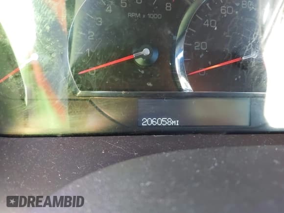 ✅ 2007 Cadillac SRX • VIN: 1GYEE637170134412 • Lot: 43571009. Wystawiony na IAAI z przebiegiem 206 058 mil. Bezpłatny archiwum sprzedaży aukcyjnych z USA i szczegółowy raport historii pojazdu na DreamBid. Zdjęcie 7.