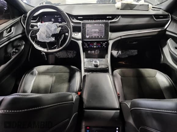 ✅ 2022 Jeep Grand Cherokee Altitude • VIN: 1C4RJKAG6N8543082 • Lot: 71979865. Listed on Copart with 51,989 mi. Free auction sales archive from the USA and detailed vehicle history report at DreamBid. Image 8.