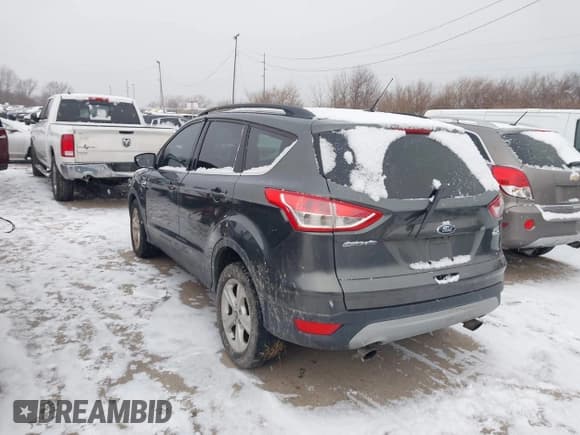 ✅ 2016 Ford Escape SE • VIN: 1FMCU9G92GUC76348 • Lot: 43914787. Listed on IAAI with 312,776 mi. Free auction sales archive from the USA and detailed vehicle history report at DreamBid. Image 3.