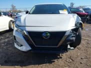 ✅ 2020 Nissan Sentra SR • VIN: 3N1AB8DV3LY209751 • Lot: 43585237. Listed on IAAI with 87,423 mi. Free auction sales archive from the USA and detailed vehicle history report at DreamBid. Image 6.