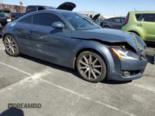 ✅ 2010 Audi TT • VIN: TRUFFAFK7A1014440 • Lot: 76528594. Wystawiony na Copart z przebiegiem 57 441 mil. Bezpłatny archiwum sprzedaży aukcyjnych z USA i szczegółowy raport historii pojazdu na DreamBid. Zdjęcie 4.