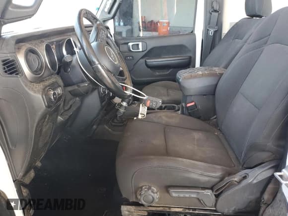 ✅ 2020 Jeep Wrangler Sport S • VIN: 1C4GJXAG8LW236820 • Lot: 63528545. Listed on Copart with 63,934 mi. Free auction sales archive from the USA and detailed vehicle history report at DreamBid. Image 7.