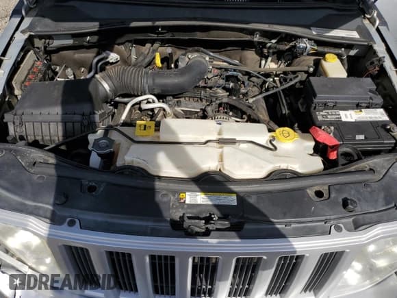 ✅ 2011 Jeep Liberty Sport Jet • VIN: 1J4PP2GK2BW572677 • Lot: 54913945. Listed on Copart with 145,710 mi. Free auction sales archive from the USA and detailed vehicle history report at DreamBid. Image 12.