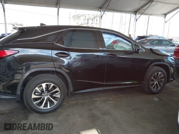 ✅ 2022 Lexus RX 350 • VIN: 2T2AZMAA3NC233114 • Lot: 43698308. Listed on IAAI with 34,550 mi. Free auction sales archive from the USA and detailed vehicle history report at DreamBid. Image 14.