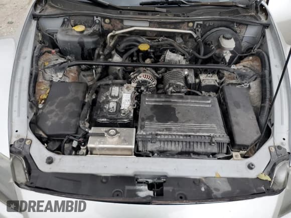 ✅ 2004 Mazda RX-8 • VIN: JM1FE17N540130784 • Lot: 86634014. Wystawiony na Copart z przebiegiem 122 828 mil. Bezpłatny archiwum sprzedaży aukcyjnych z USA i szczegółowy raport historii pojazdu na DreamBid. Zdjęcie 11.