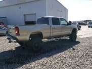 ✅ 2003 Chevrolet Silverado 2500HD LS • VIN: 1GCHK23133F114069 • Lot: 61617665. Listed on Copart with 245,921 mi. Free auction sales archive from the USA and detailed vehicle history report at DreamBid. Image 3.