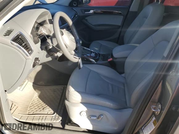 ✅ 2014 Audi Q5 Premium Plus • VIN: WA1LFAFP3EA119288 • Лот: 90475795. Опубликован ранее на Copart с пробегом 127 315 миль. Бесплатный доступ к архиву аукционных продаж из США и подробный отчёт об истории автомобиля на DreamBid. Изображение 7.