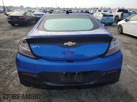 ✅ 2017 Chevrolet Volt LT • VIN: 1G1RC6S59HU177024 • Lot: 82844204. Wystawiony na Copart z przebiegiem 83 851 mil. Bezpłatny archiwum sprzedaży aukcyjnych z USA i szczegółowy raport historii pojazdu na DreamBid. Zdjęcie 6.