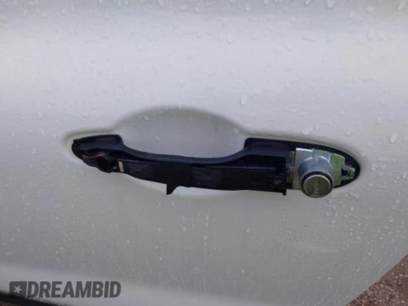 ✅ 2016 FIAT 500X Easy • VIN: ZFBCFXBT6GP406414 • Lot: 43426408. Wystawiony na IAAI z przebiegiem 169 348 mil. Bezpłatny archiwum sprzedaży aukcyjnych z USA i szczegółowy raport historii pojazdu na DreamBid. Zdjęcie 6.