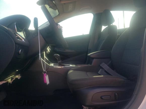 ✅ 2017 Chevrolet Cruze LT • VIN: 1G1BE5SM6H7173265 • Lot: 72504492. Listed on Copart with 61,114 mi. Free auction sales archive from the USA and detailed vehicle history report at DreamBid. Image 7.