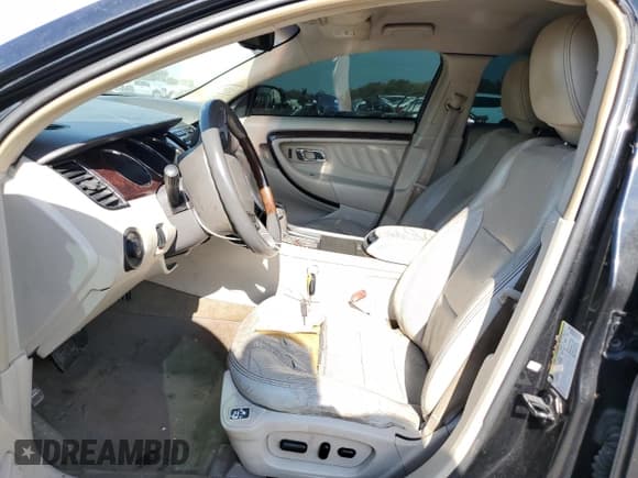 ✅ 2011 Ford Taurus Limited • VIN: 1FAHP2FW2BG107427 • Lot: 86684275. Wystawiony na Copart z przebiegiem 196 955 mil. Bezpłatny archiwum sprzedaży aukcyjnych z USA i szczegółowy raport historii pojazdu na DreamBid. Zdjęcie 7.