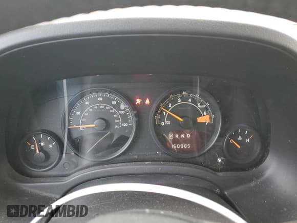 ✅ 2015 Jeep Patriot Latitude • VIN: 1C4NJRFBXFD125752 • Lot: 54801835. Listed on Copart with 160,985 mi. Free auction sales archive from the USA and detailed vehicle history report at DreamBid. Image 9.