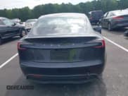 ✅ 2025 Tesla Model 3 Long Range • VIN: 5YJ3E1EA0SF968349 • Lot: 43070338. Wystawiony na IAAI z przebiegiem 7 676 mil. Bezpłatny archiwum sprzedaży aukcyjnych z USA i szczegółowy raport historii pojazdu na DreamBid. Zdjęcie 15.