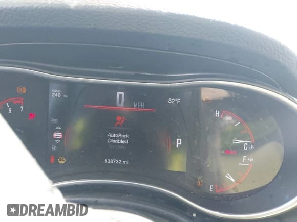 ✅ 2019 Dodge Durango SXT • VIN: 1C4RDHAG9KC632647 • Lot: 43621157. Listed on IAAI with 138,732 mi. Free auction sales archive from the USA and detailed vehicle history report at DreamBid. Image 7.