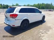 ✅ 2019 Dodge Journey SE • VIN: 3C4PDCBB4KT862579 • Lot: 42322039. Wystawiony na IAAI z przebiegiem 121 672 mil. Bezpłatny archiwum sprzedaży aukcyjnych z USA i szczegółowy raport historii pojazdu na DreamBid. Zdjęcie 4.