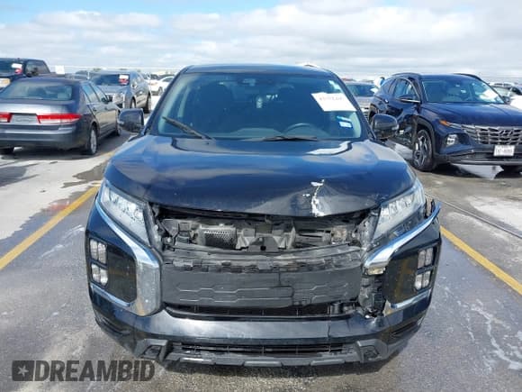 ✅ 2021 Mitsubishi Outlander SE • VIN: JA4APVAU3MU015776 • Lot: 42352207. Listed on IAAI with 55,950 mi. Free auction sales archive from the USA and detailed vehicle history report at DreamBid. Image 13.