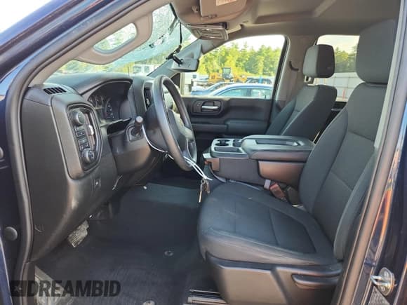 ✅ 2020 Chevrolet Silverado 2500HD Custom • VIN: 1GC4YME71LF309033 • Лот: 80060175. Опубликован ранее на Copart с пробегом 74 449 миль. Бесплатный доступ к архиву аукционных продаж из США и подробный отчёт об истории автомобиля на DreamBid. Изображение 7.