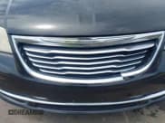 ✅ 2012 Chrysler Town & Country Touring L • VIN: 2C4RC1CG5CR287603 • Лот: 43089125. Опубликован ранее на IAAI с пробегом 169 966 миль. Бесплатный доступ к архиву аукционных продаж из США и подробный отчёт об истории автомобиля на DreamBid. Изображение 17.