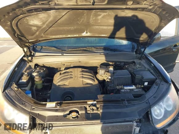 2009 Hyundai Santa Fe Limited with VIN 5NMSH13E19H315806, listed as a IAAI auction lot 43469450 with 150,424 mi miles and . Bid and sale history available at DreamBid. Image 10.