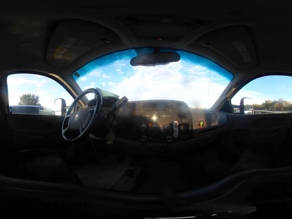 2011 Chevrolet Silverado 2500HD Work Truck z VIN 1GC0KVCG8BZ403514, wystawiony jako IAAI lot #43476303 z przebiegiem 224 583 mil mil oraz . Historia ofert i sprzedaży dostępna na DreamBid. Obrazek 20.