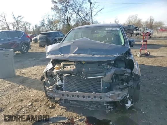 ✅ 2013 Ford C-Max SEL • VIN: 1FADP5BU0DL513821 • Лот: 94864435. Опубликован ранее на Copart с пробегом 121 148 миль. Бесплатный доступ к архиву аукционных продаж из США и подробный отчёт об истории автомобиля на DreamBid. Изображение 13.