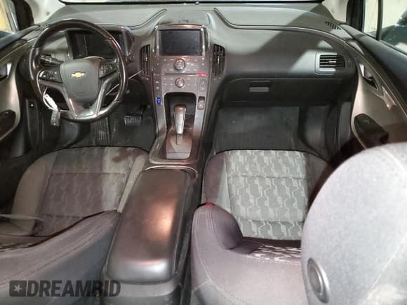 ✅ 2015 Chevrolet Volt • VIN: 1G1RA6E40FU135900 • Lot: 81450374. Wystawiony na Copart z przebiegiem 344 845 mil. Bezpłatny archiwum sprzedaży aukcyjnych z USA i szczegółowy raport historii pojazdu na DreamBid. Zdjęcie 8.