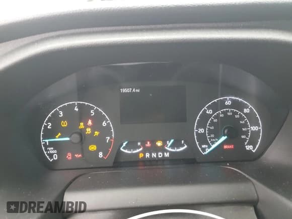 ✅ 2020 Ford Transit Passenger XL • VIN: 1FBAX2X85LKA16604 • Lot: 70241624. Wystawiony na Copart z przebiegiem 19 507 mil. Bezpłatny archiwum sprzedaży aukcyjnych z USA i szczegółowy raport historii pojazdu na DreamBid. Zdjęcie 9.