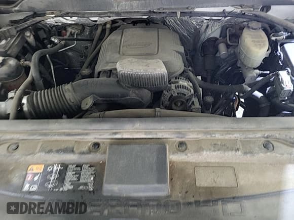 ✅ 2015 Chevrolet Silverado 2500HD Work Truck • VIN: 1GC2CUEG8FZ123188 • Лот: 43876615. Опубликован ранее на IAAI с пробегом 200 485 миль. Бесплатный доступ к архиву аукционных продаж из США и подробный отчёт об истории автомобиля на DreamBid. Изображение 33.